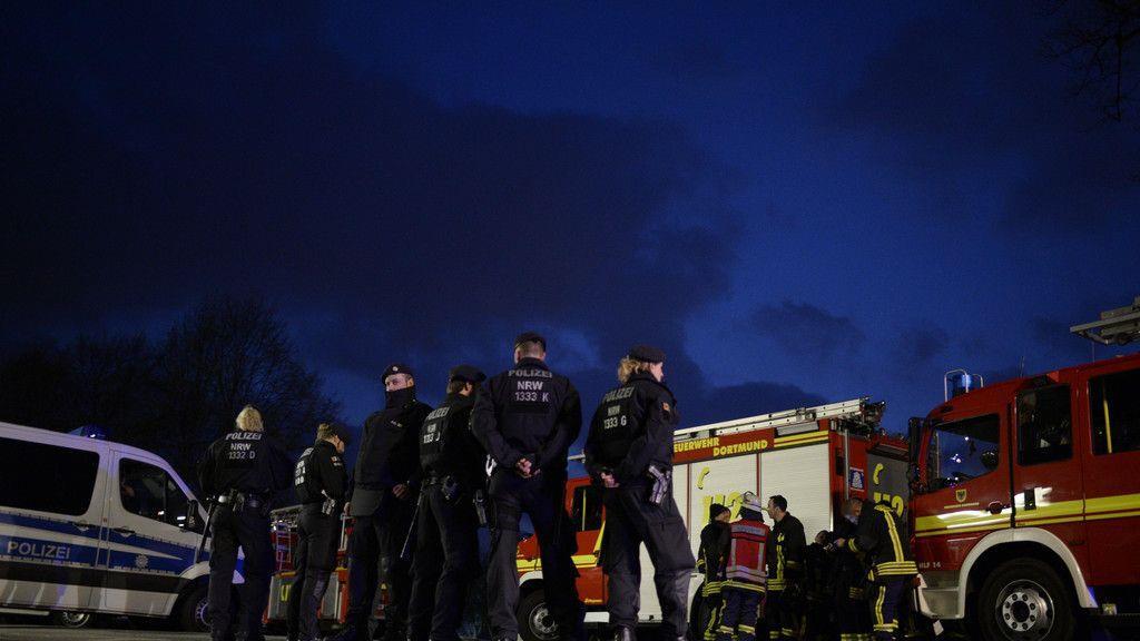 Bomben detonieren an BVB-Bus