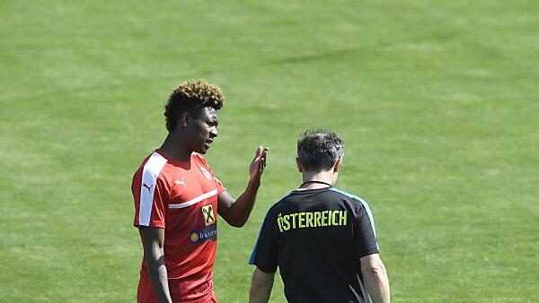 David Alaba und Teamchef Marcel Koller beim Training in Mallemort