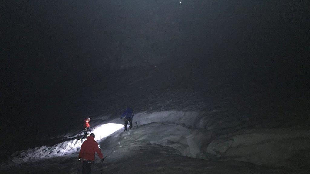 Bergsteiger sitzen am Großvenediger fest
