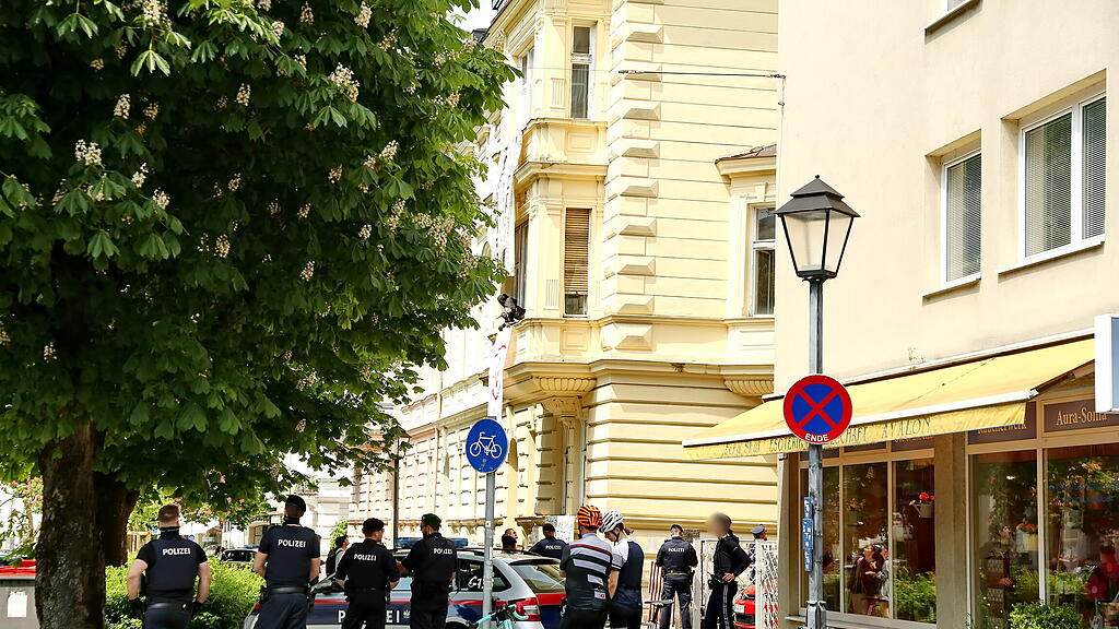 20220514-fmt_Hausbesetzung_durch_Linksextreme_in_Salzburg_KJ015.JPG