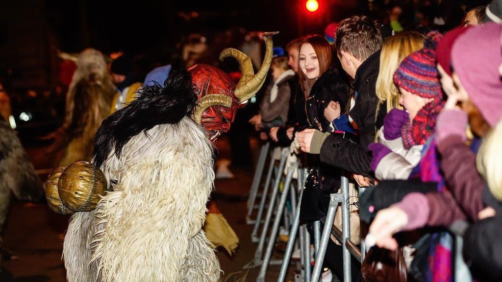 Gnigler Perchtenlauf