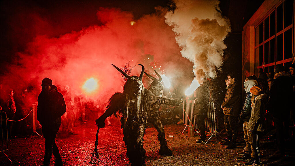 Hallwanger Perchtenlauf