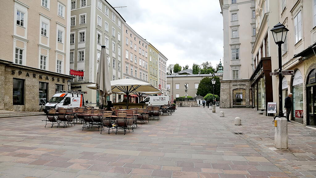 Vorbereitung auf Öffnung in Salzburg