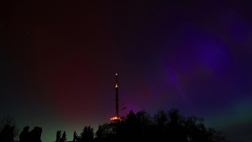 Polarlichter \u00fcber Salzburg