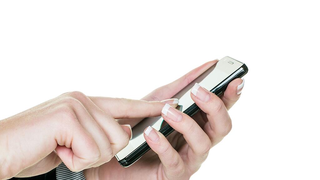 Über die App konnten die Täter mehrere tausend Euro zu ihren Gunsten transferieren.