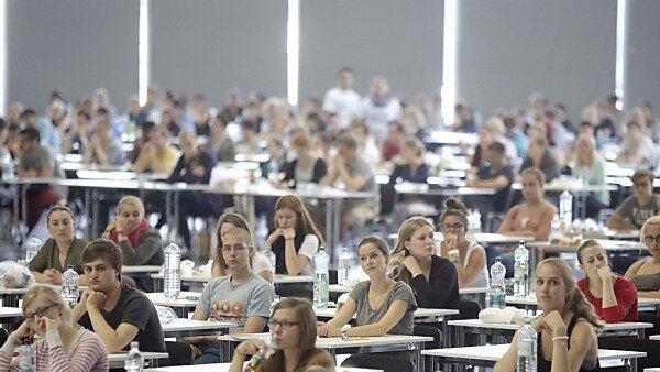 Der Andrang der Studenten ist ungebrochen hoch