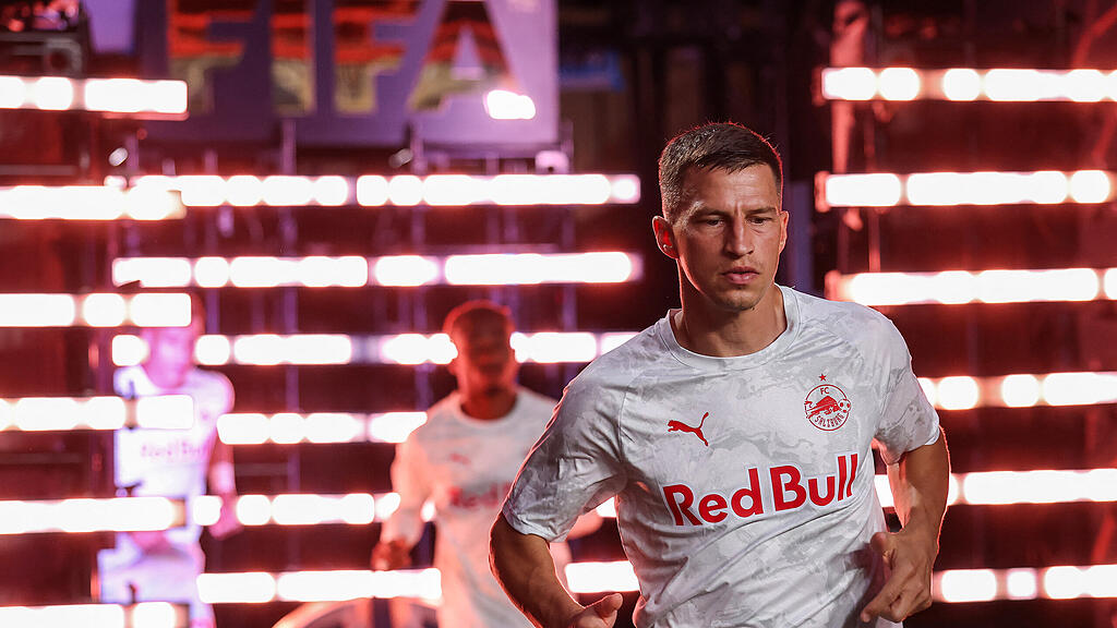 FC Salzburg v Real Madrid CF: Group H - FIFA Club World Cup 2025