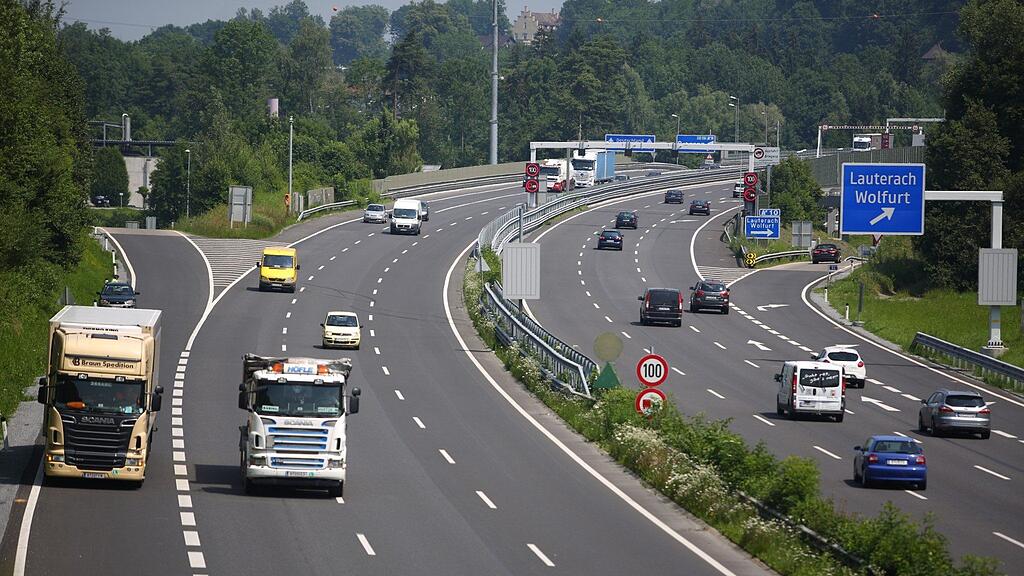 Die Autofahrer werden kräftig zur Kasse gebeten.