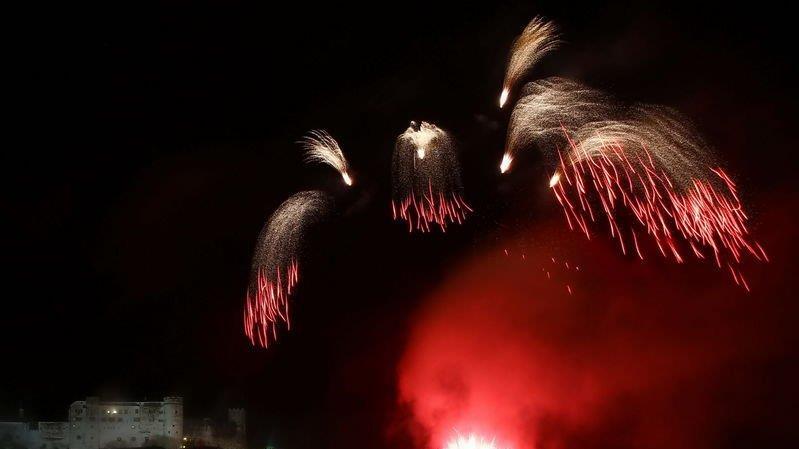 Großes Feuerwerk