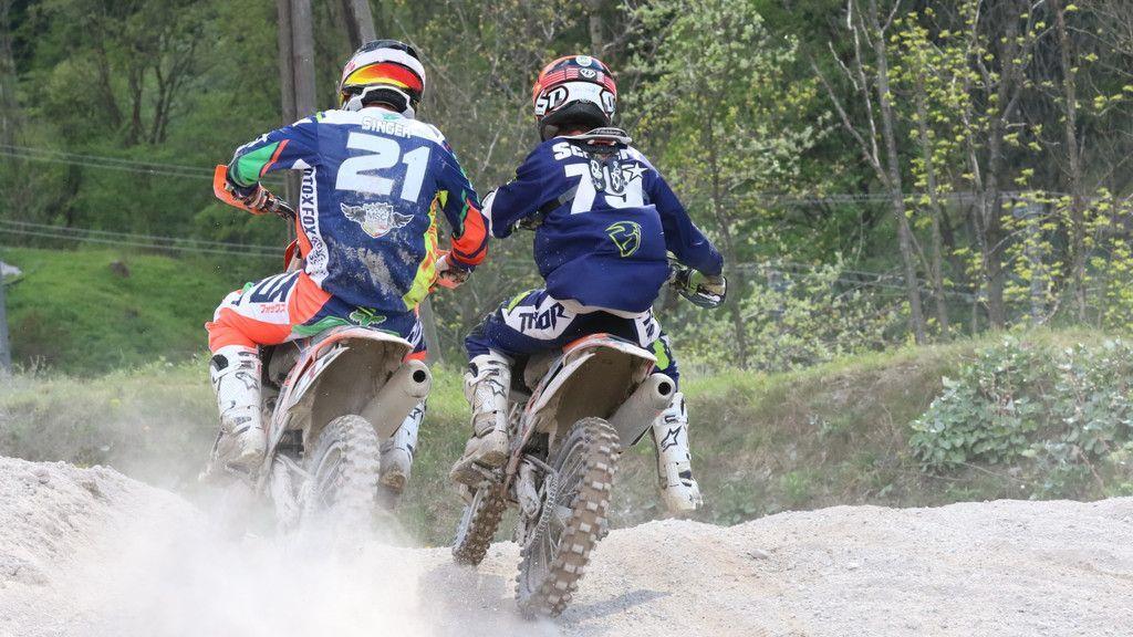 XBOWL Motocross Race, IV