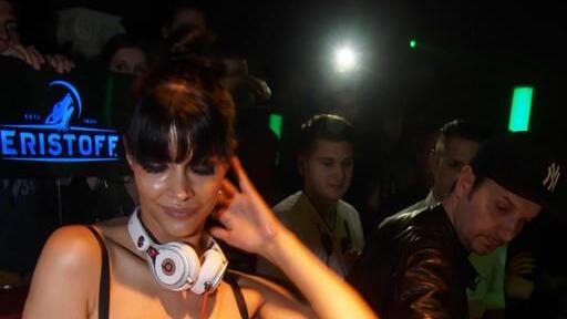Topmodel und DJane Micaela Schäfer im Kinostadl Trimmelkam II