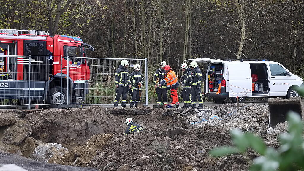 Gasleitung bei Baggerarbeiten abgerissen
