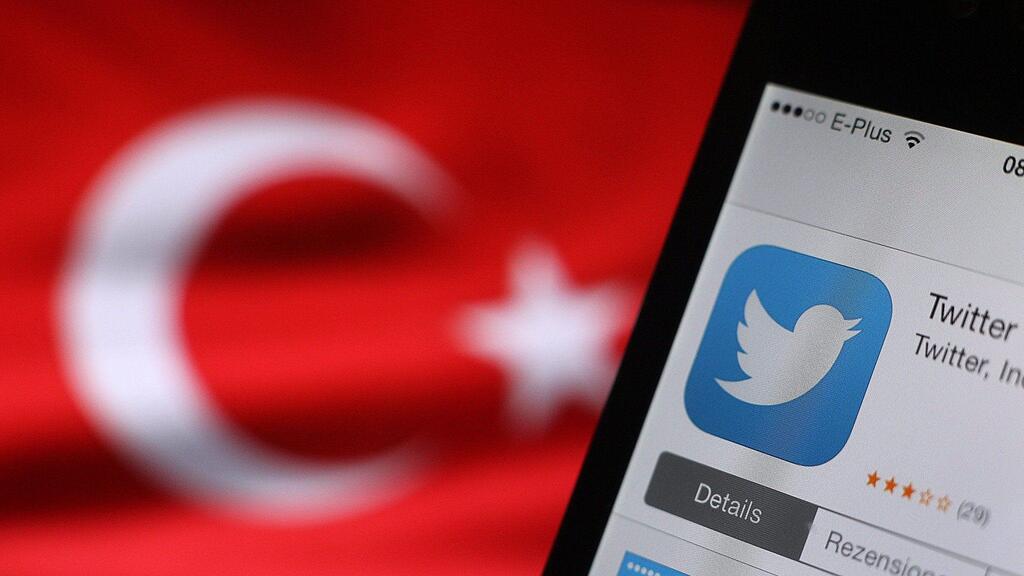Sperre wird umgangen: Halbe Million Tweets in der Türkei trotz Verbot.