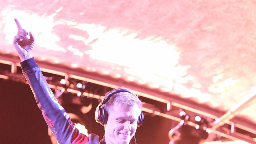 Electric Love Festival 2016: Tag 2, V