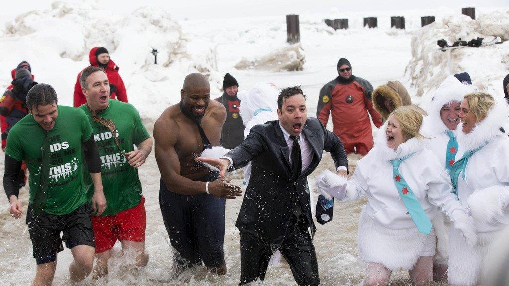 Jimmy Fallon Eis-Schwimmen
