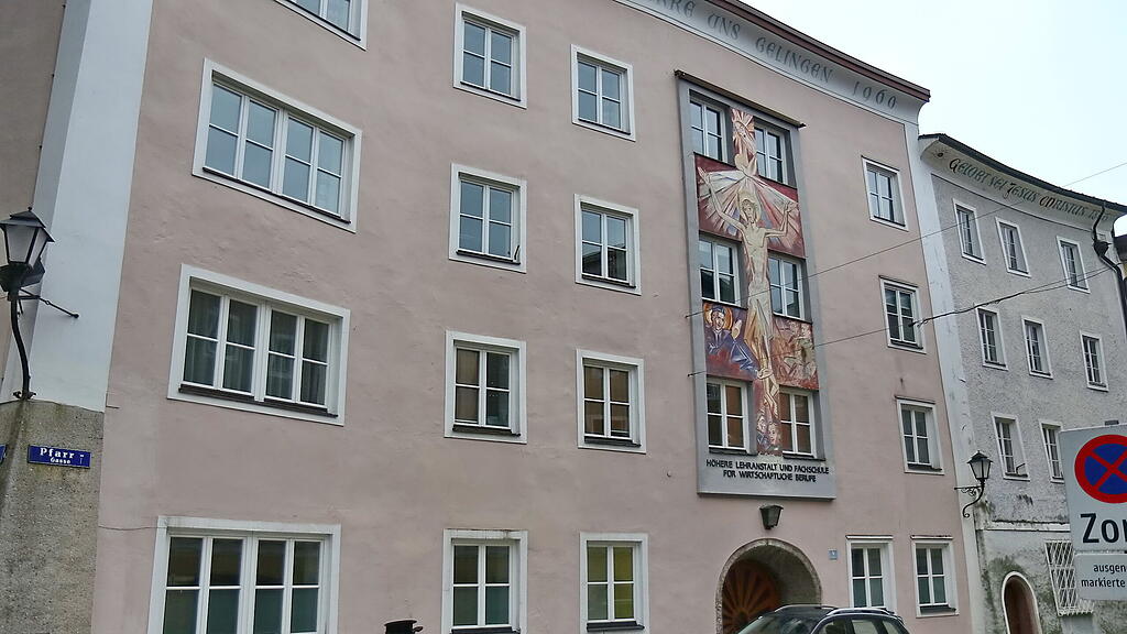 schulen, Salzburg, zugesperrt, Fachschule für wirtschaftliche Berufe Hallein, Volksschule Vorderfager Elsbethen