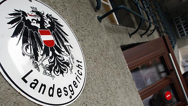 Der Angeklagte bekannte sich schuldig