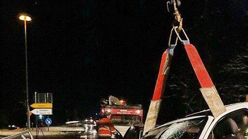 Schwerer Crash auf B306