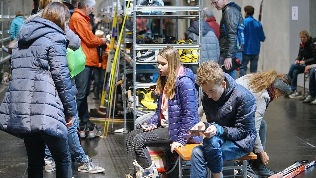 20181124_FMT_14-Wintertauschbörse_KJ_015.JPG