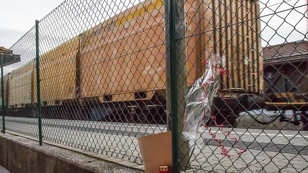 Die ÖBB überlegt nach dem Unglück Maßnahmen zur Verbesserung der Sicherheit.
