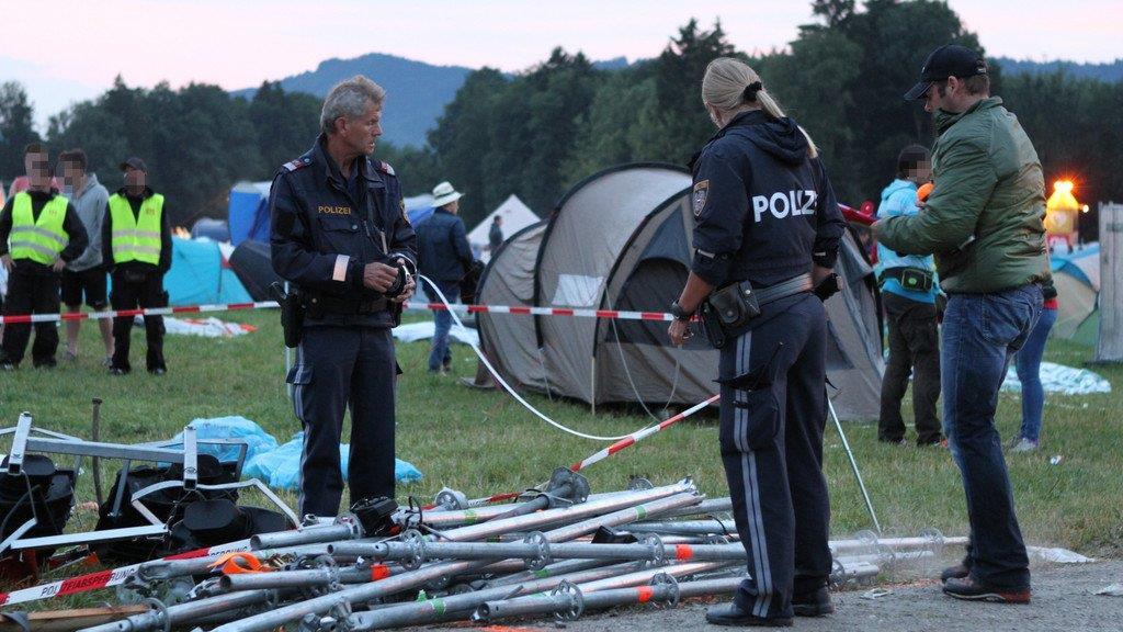 Tragisches Unglück am Salzburgring: Turm stürzt um I