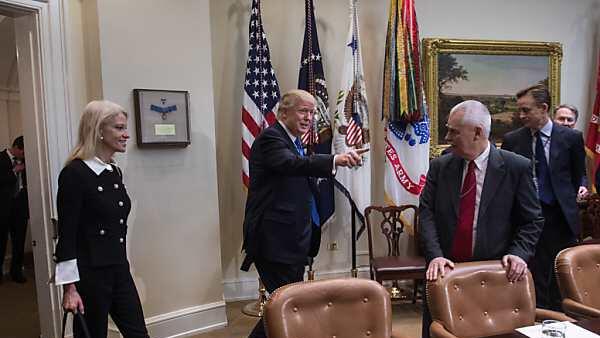 Trump verfügte Einreisestop für sieben Länder
