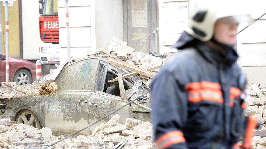 Heftige Explosion: Hauseinsturz in Wien-Fünfhaus