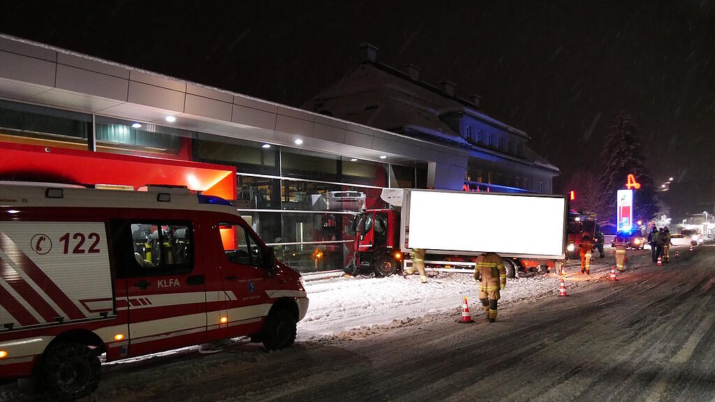 FF Bad Gastein Lkw in Spar