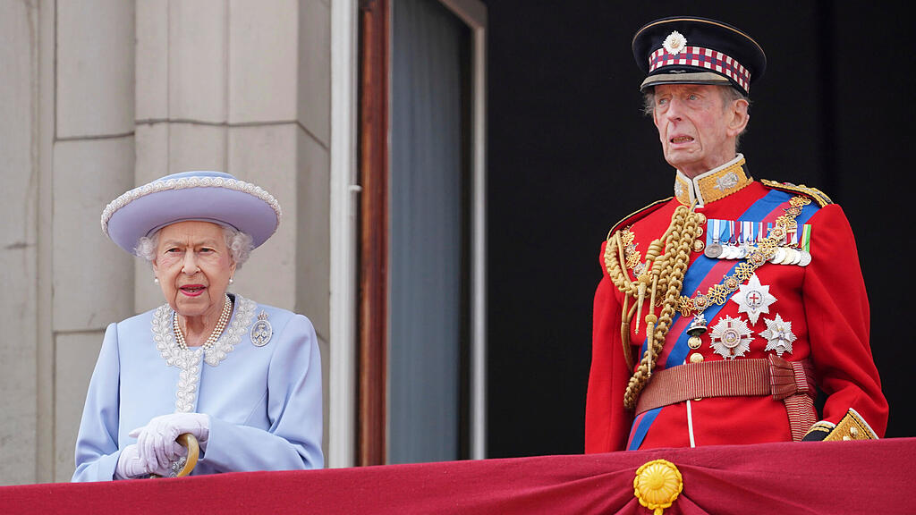 Queen feiert 70 Jahre Thronjubil\u00e4um