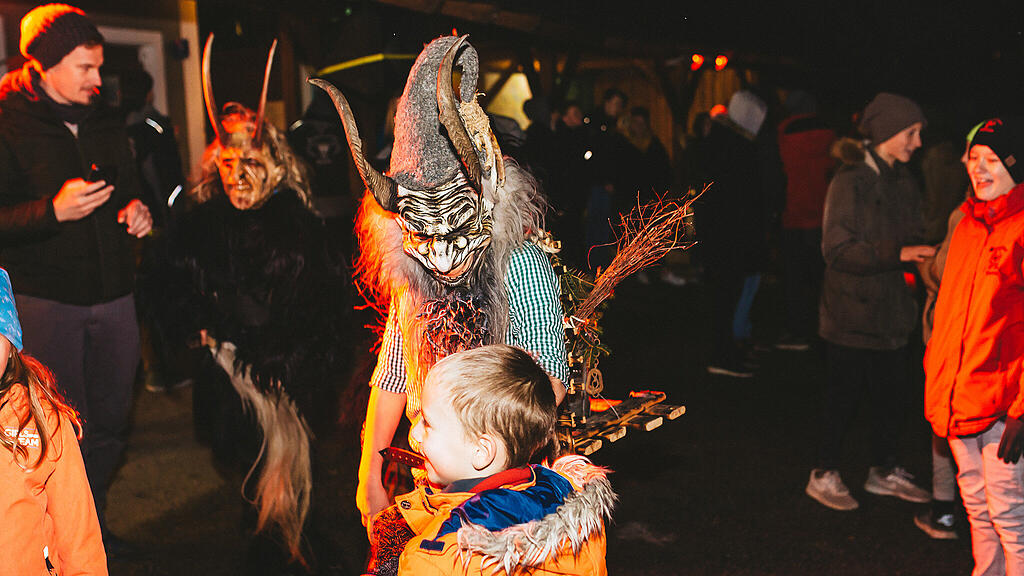 20181125-Krampuskränzchen-27.jpg