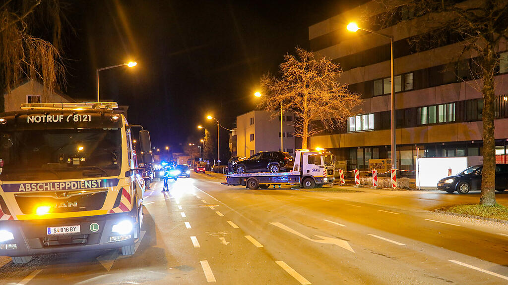 Unfall mit drei Autos in Salzburg-Liefering