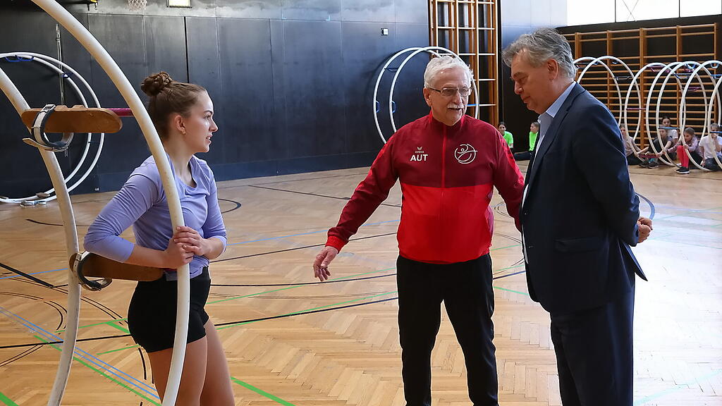 Werner Kogler, Sportzentrum Mitte