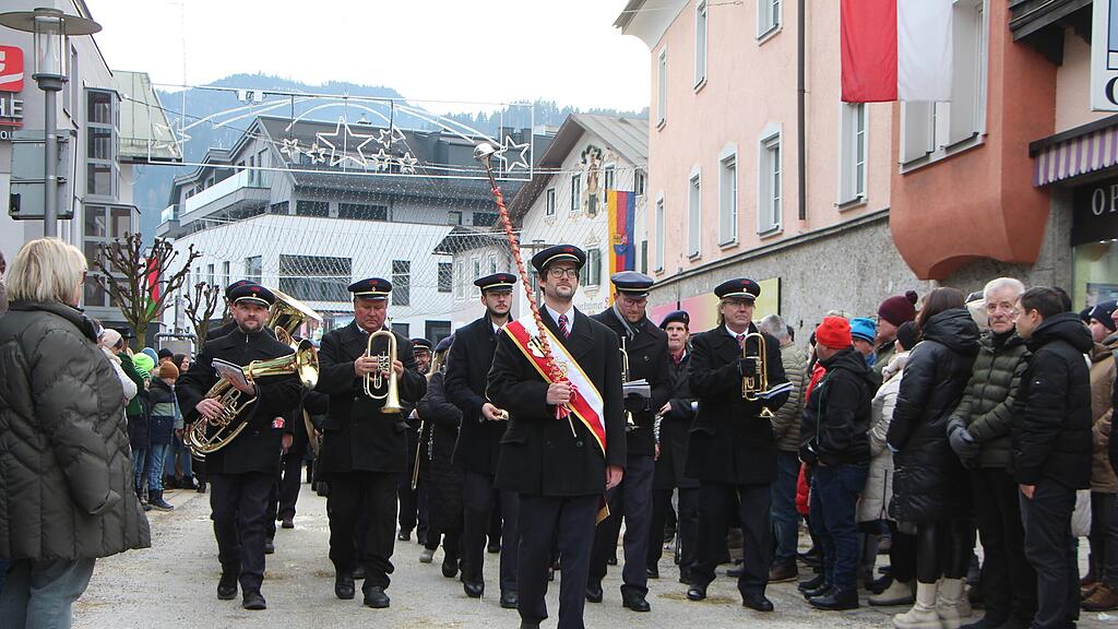 Gro\u00dfer Pongauer Perchtenlauf - Bischofshofen
