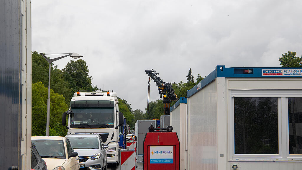 Aufbau Grenzposten Freilassing