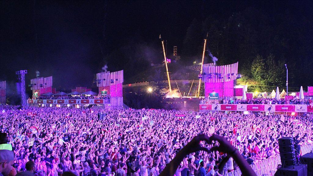 Electric Love Festival 2016: Tag 2, V