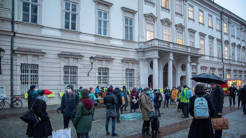 Protest gegen Ausbau der M\u00f6nchsberggarage
