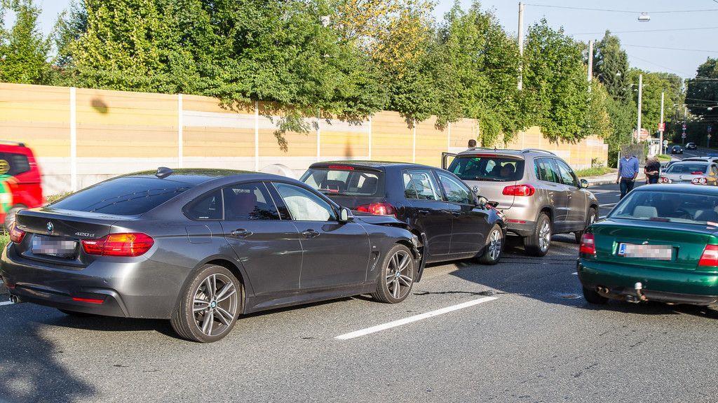 Auffahrunfall auf der Münchner Bundesstraße