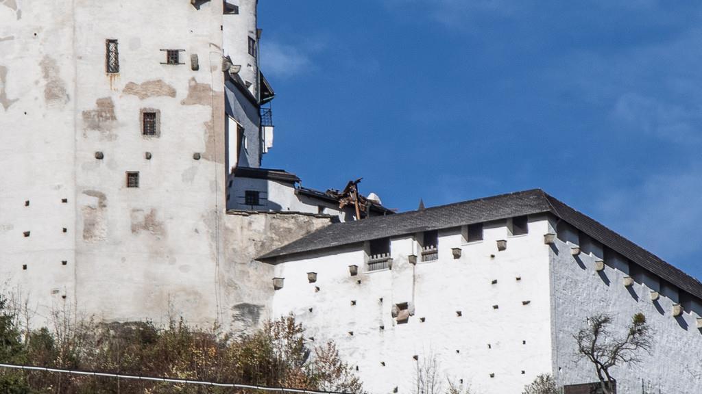 Sturm beschädigt Festung II