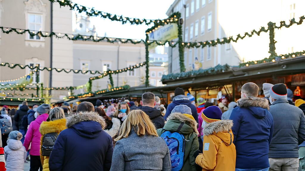 Salzburger Christkindlmarkt am 4. Adventsonntag