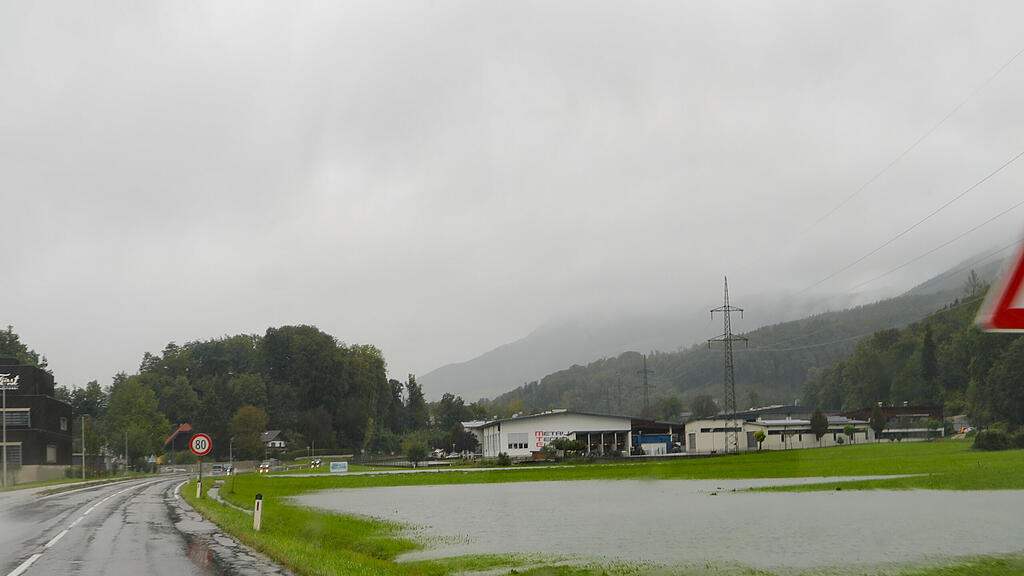 Dauerregen und Hochwasser-Lage