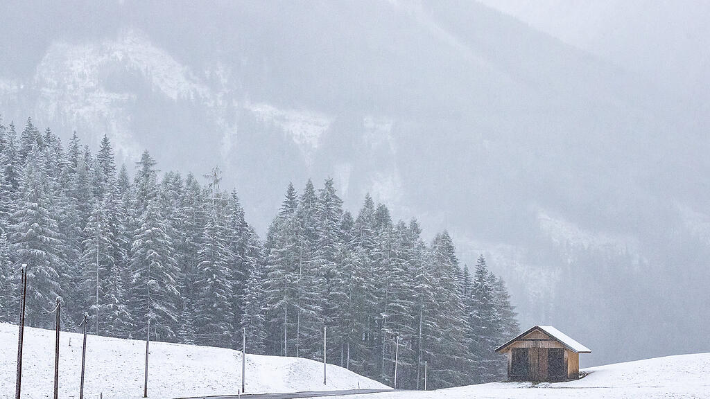 Wintereinbruch: Neuschnee in Tirol, Schnee,