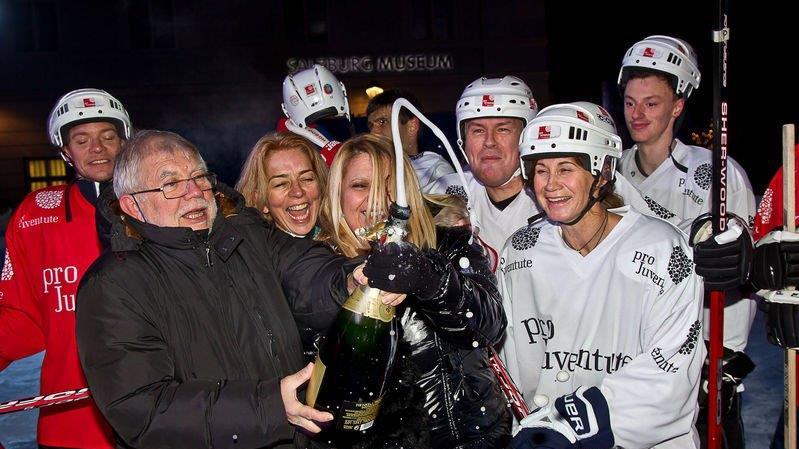 Promi-Eishockey