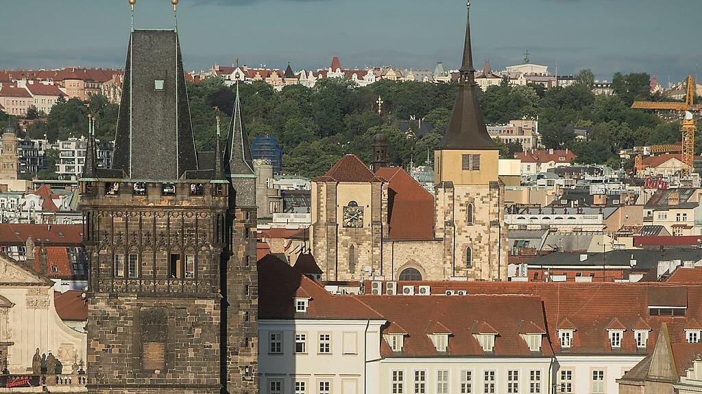 Prag-Reisen nun eingeschränkt