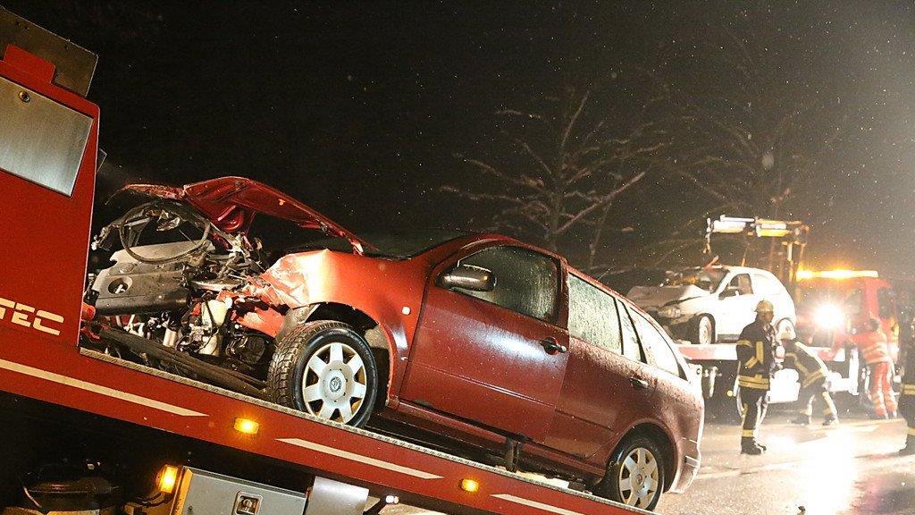 Schwerer Crash auf B306