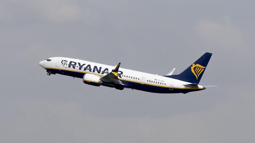 ryanair.jpg