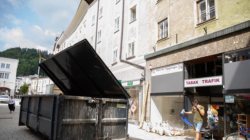 Aufr\u00e4umen in Hallein, DI