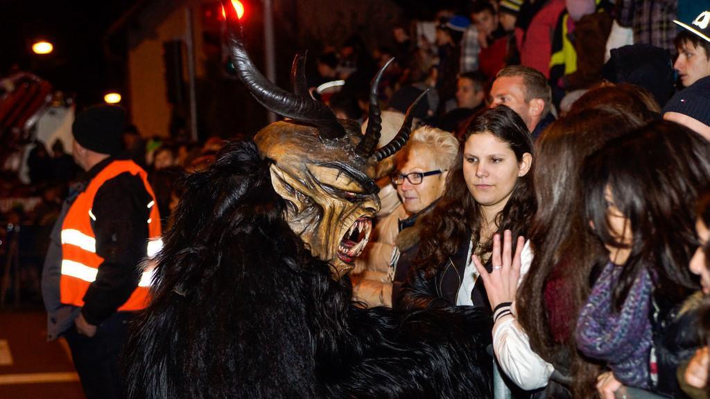 Gnigler Perchtenlauf