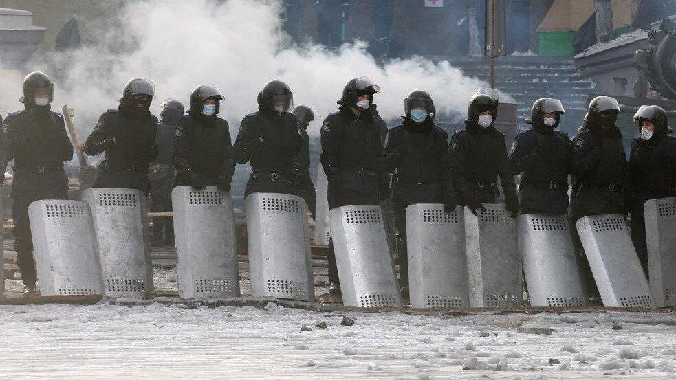 Machtkampf in der Ukraine: Proteste in Kiew