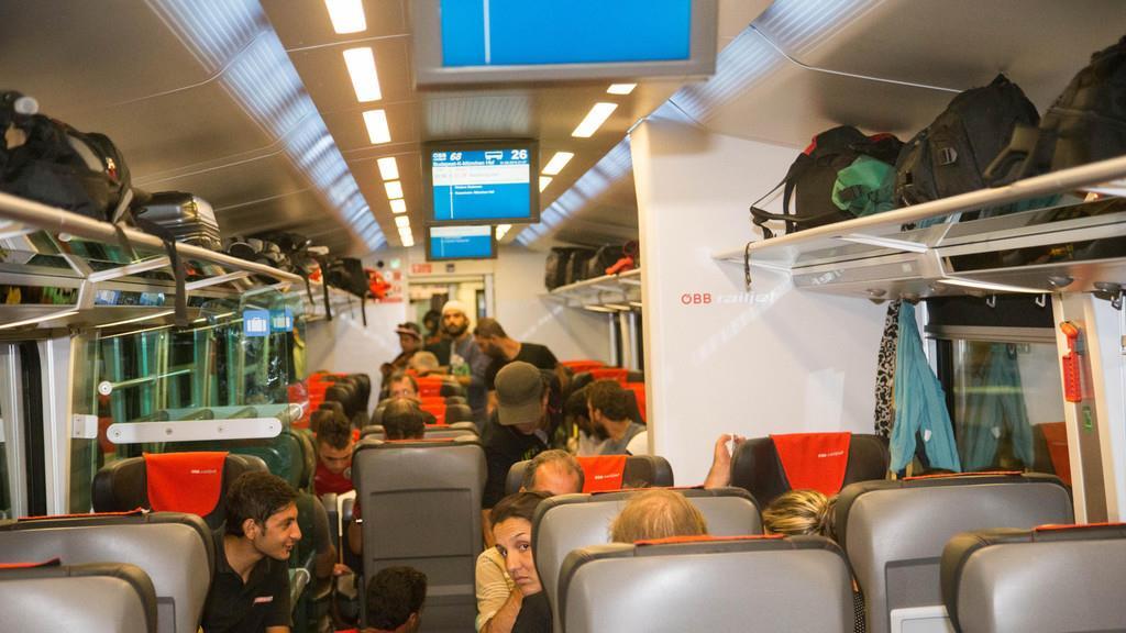 Bis zu 2.000 Flüchtlinge am Salzburger Hauptbahnhof