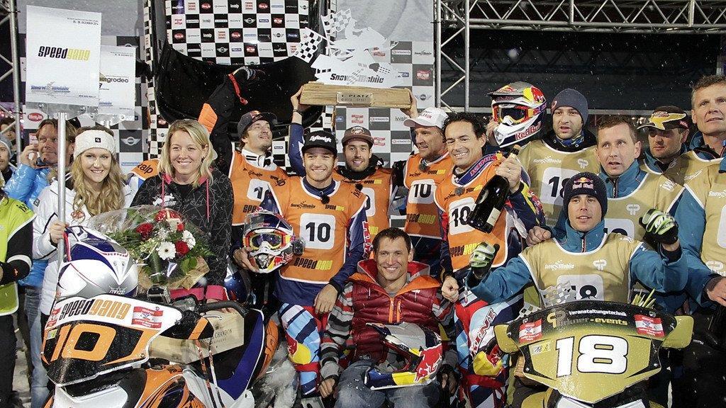 Siegerehrung bei Snow Mobile
